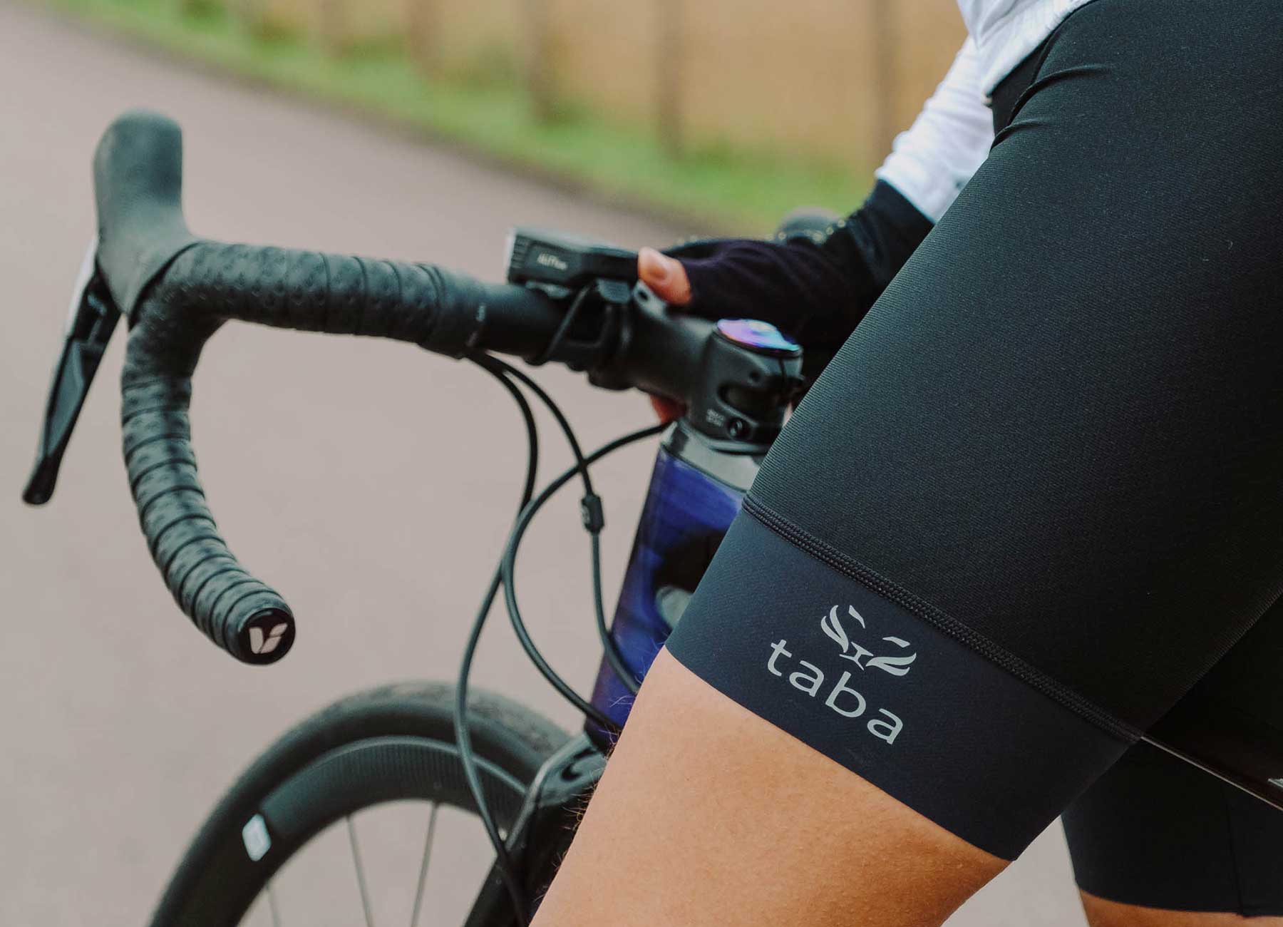 Ciclistas a la moda: los mejores accesorios y prendas para